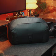 Nomatic x Mckinnon 8L